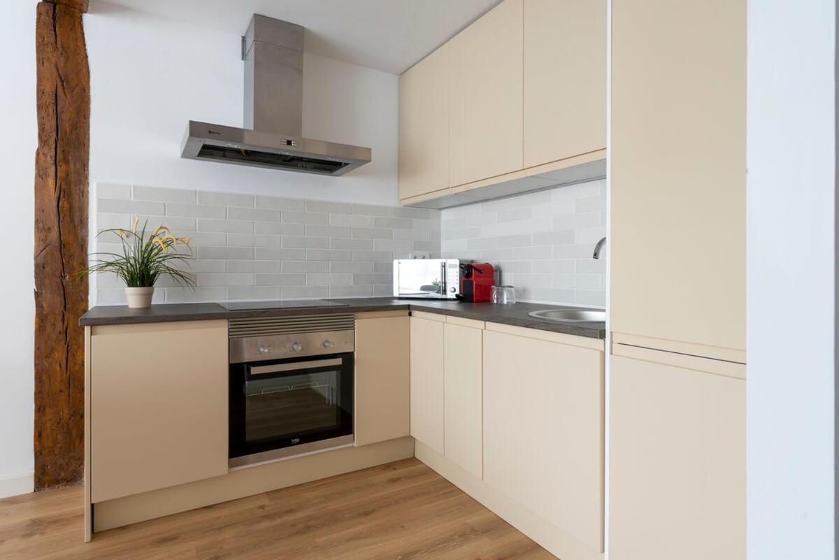 New Apartment In The Heart Of The Center Σανταντέρ Εξωτερικό φωτογραφία